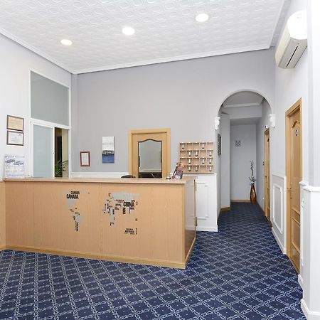 Hostal Biarritz Madrid Exteriér fotografie