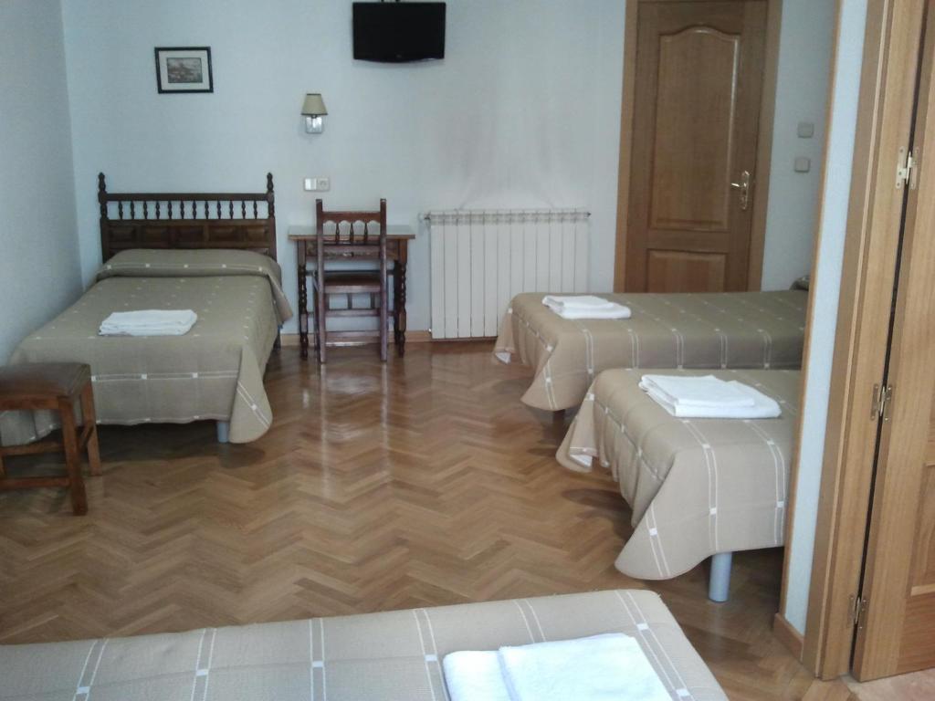 Hostal Biarritz Madrid Pokoj fotografie